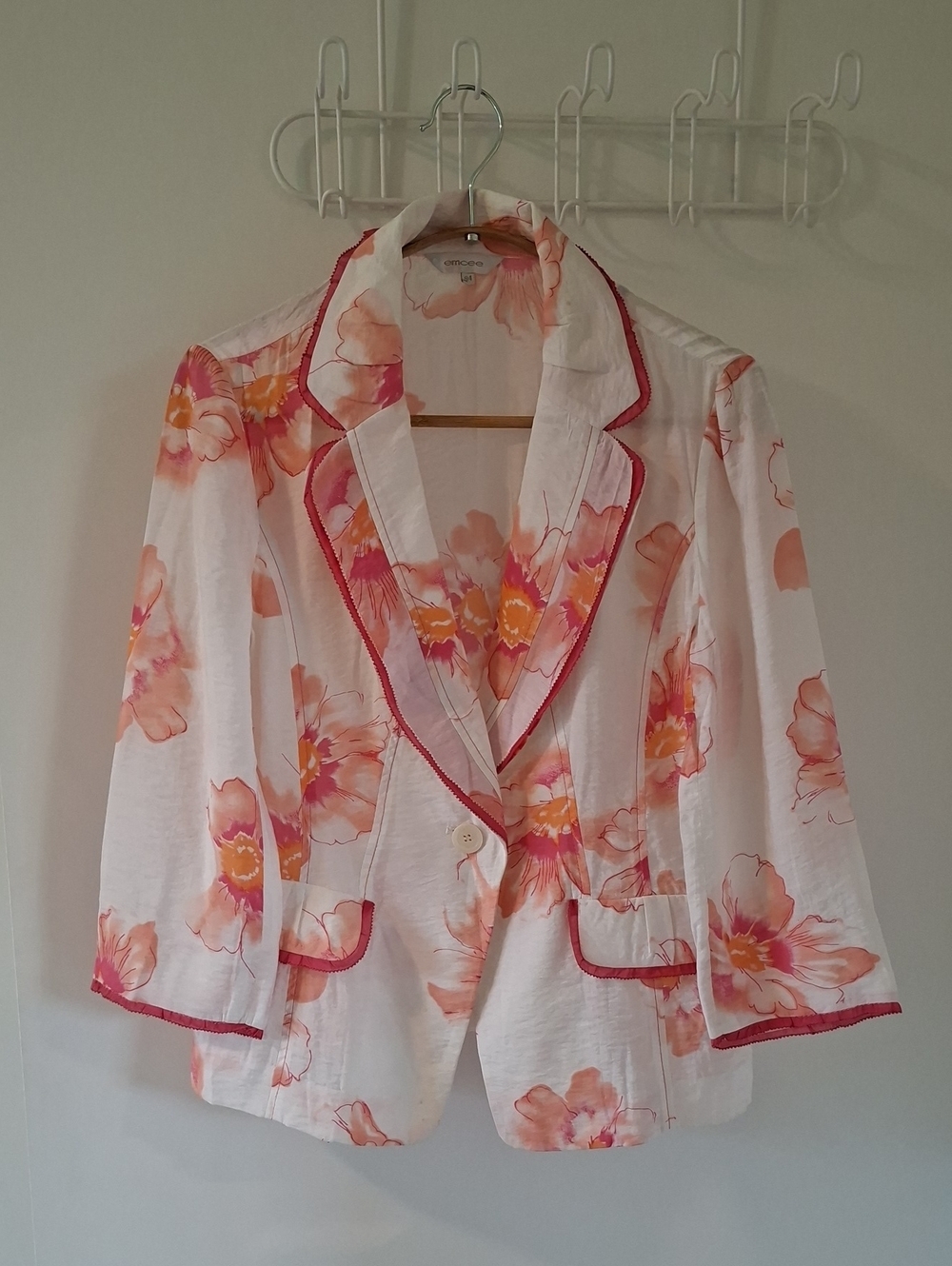 Vibrant Floral Print White, Pink & Orange Silk-blend Blazer (Size EU 38/KR 94)